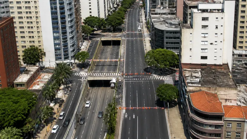 Avenida Brasil é interditada no Centro-Sul de BH para ato de campanha nesta sexta