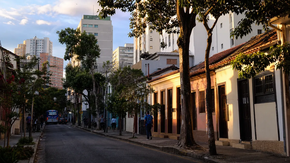Imagem ilustrativa de uma rua de Floresta, Belo Horizonte