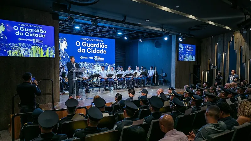 BH entrega 1ª edição do prêmio "O Guardião da Cidade" a 51 homenageados