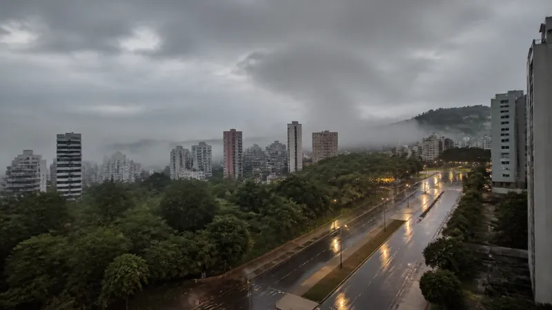 BH reforça plano contra chuvas e registra dois alagamentos nesta segunda