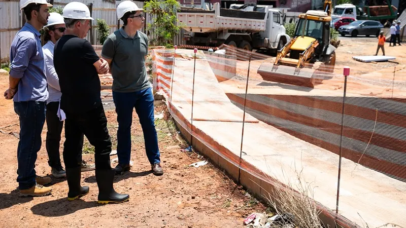 BH retoma obras da Praça das Águas na Cristiano Machado para ampliar drenagem