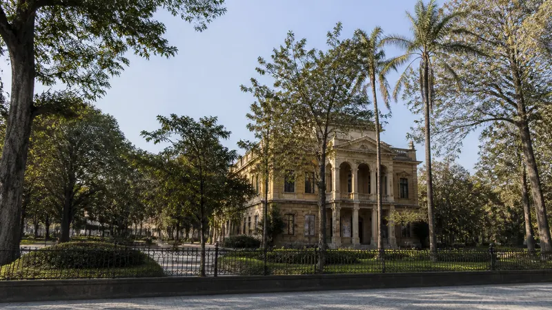 Casa Fiat de Cultura tem oficina gratuita de Halloween com lendas mineiras