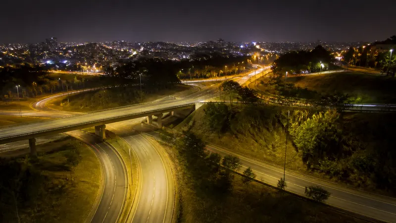 Celular é furtado de passageiro a caminho da Arena MRV, em BH