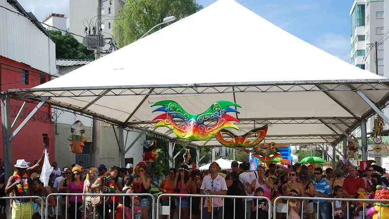 Comissão aprova parecer sobre PL que proíbe menores em eventos impróprios