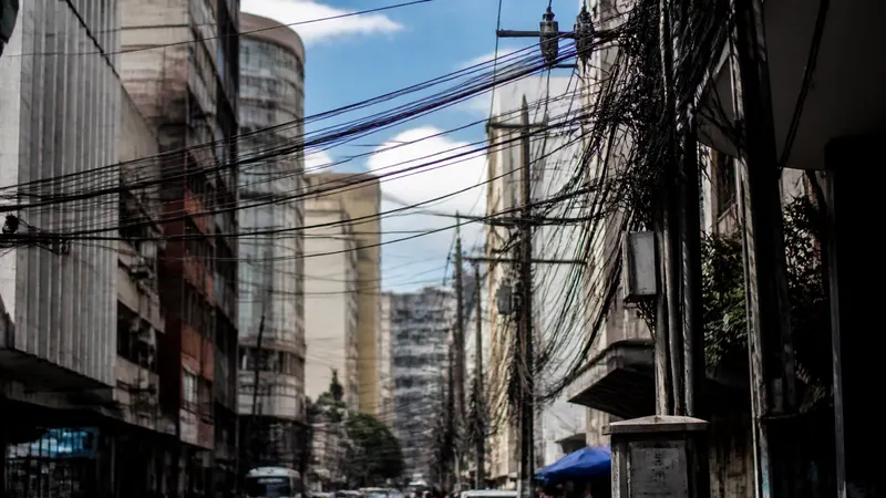 Decreto de fios soltos em BH tem 208 notificações e duas multas em cinco meses