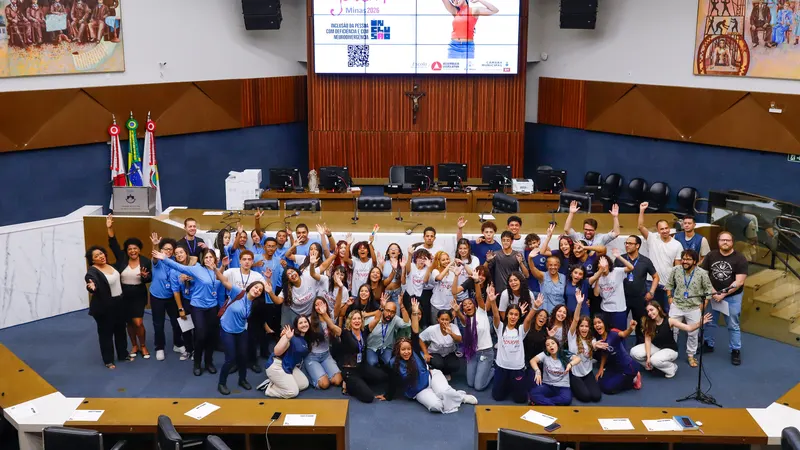 Escolas de BH podem se inscrever para Câmara Mirim e Parlamento Jovem até 30 de outubro