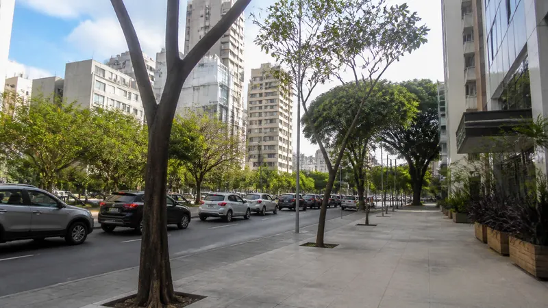 Ex-BBB Michel confirma trabalho como motorista de app em BH e rebate críticas
