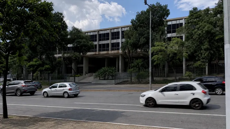 Governo de Minas apresenta a equipe de transição situação de rodovias, metrô e Rodoanel