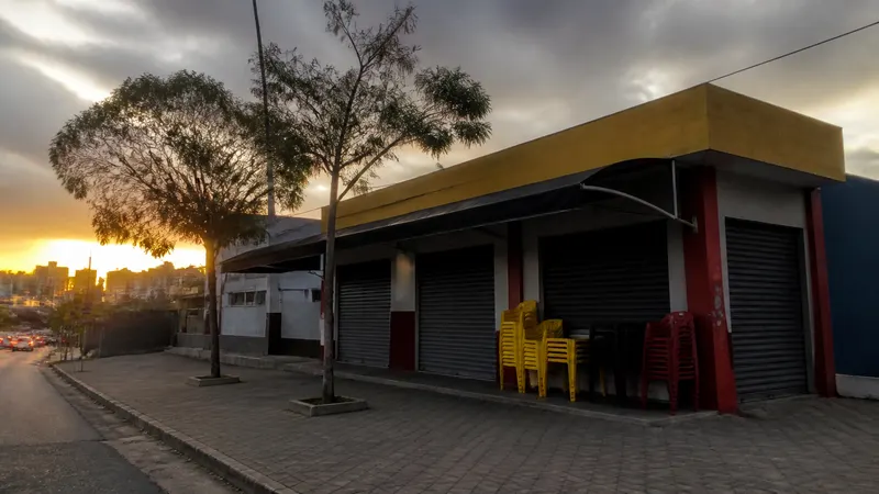 Homem denuncia agressão homofóbica em bar na Pampulha durante apuração de votos