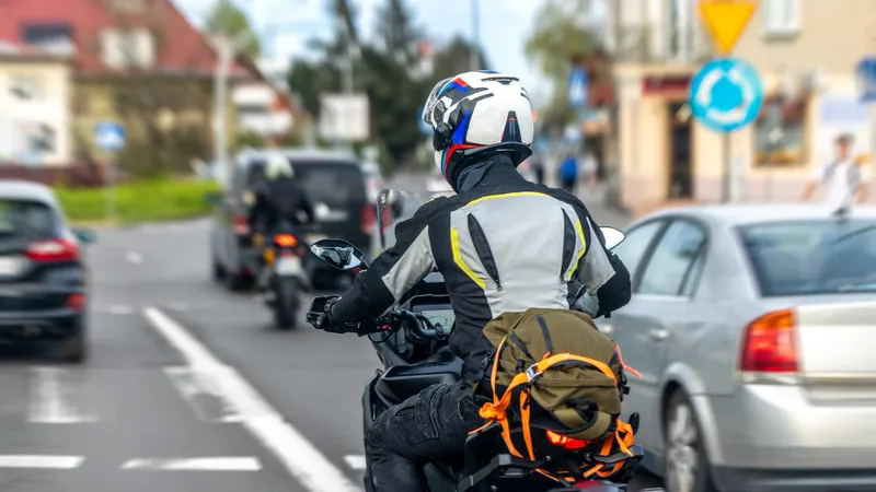 Lei que autoriza multa de R$ 500 para motos com ruído excessivo é sancionada com veto parcial