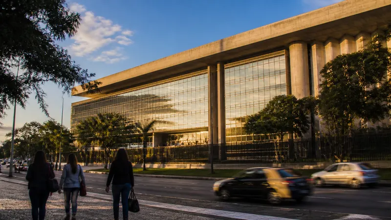 Michel Alcoforado debate elite brasileira em evento gratuito no Luxemburgo