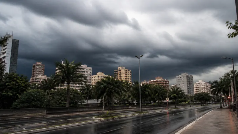 Primavera começa com alerta de granizo em BH e 523 cidades de MG