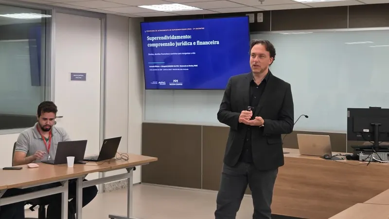 Procon-MPMG realiza oficina de educação financeira para superendividados em BH