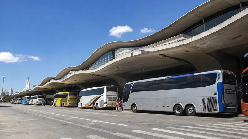 Rodoviária de BH espera 270 mil passageiros entre 9 e 19 de outubro