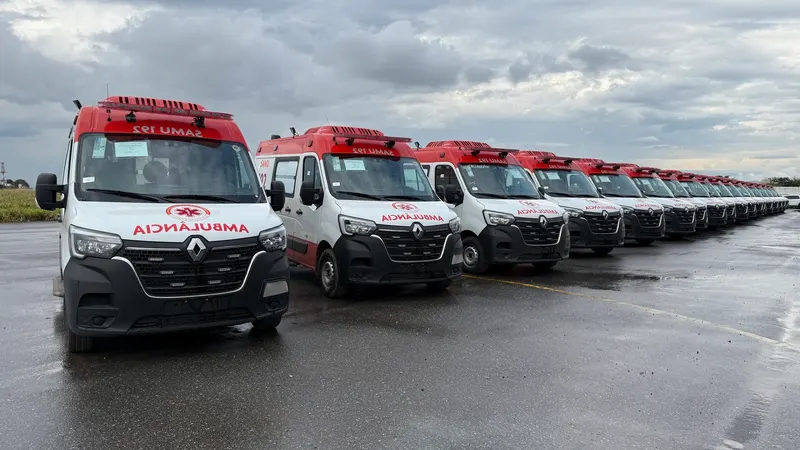 Samu-BH recebe 17 novas ambulâncias e frota chega a 29 veículos