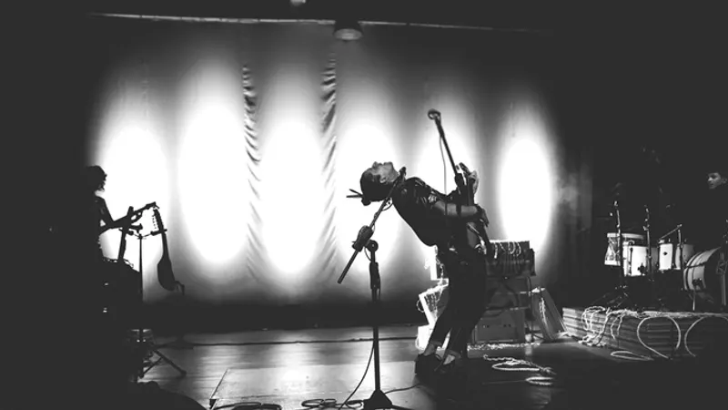 Show Mezcla reúne sonoridades mineiras e afro-latinas no Teatro Marília