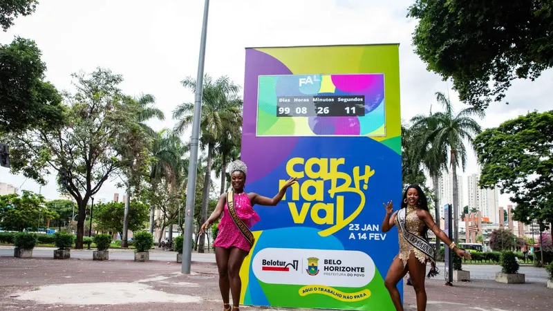 Totem na Praça Rui Barbosa marca contagem regressiva para o Carnaval de BH 2027